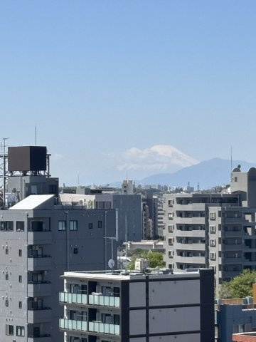 ☆リビングから富士山が見え、素敵な景色が楽しめます☆