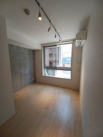 【居間・リビング】 | ＢＲＩＣＫ　ＲＥＳＩＤＥＮＣＥ　目黒本町