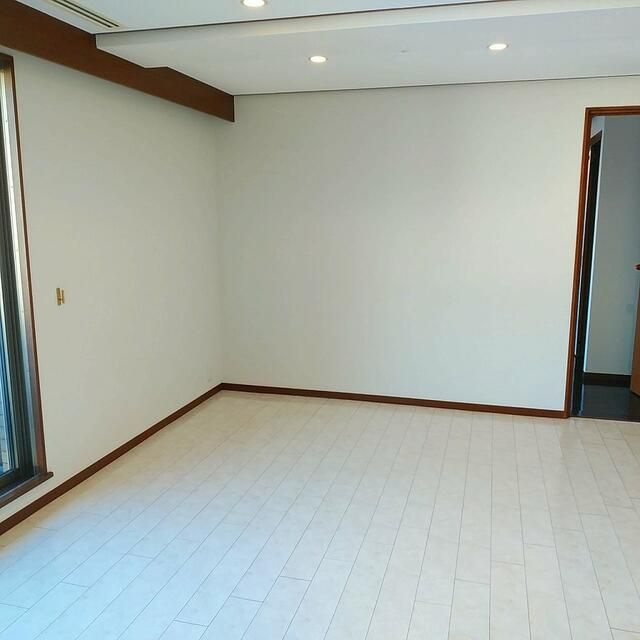 ルーフ御茶ノ水ヒルズの居間・リビング