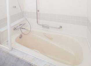 ルーフ御茶ノ水ヒルズの浴室