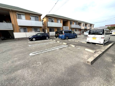 【駐車場】 | グランマスト春日 Ｂ棟
