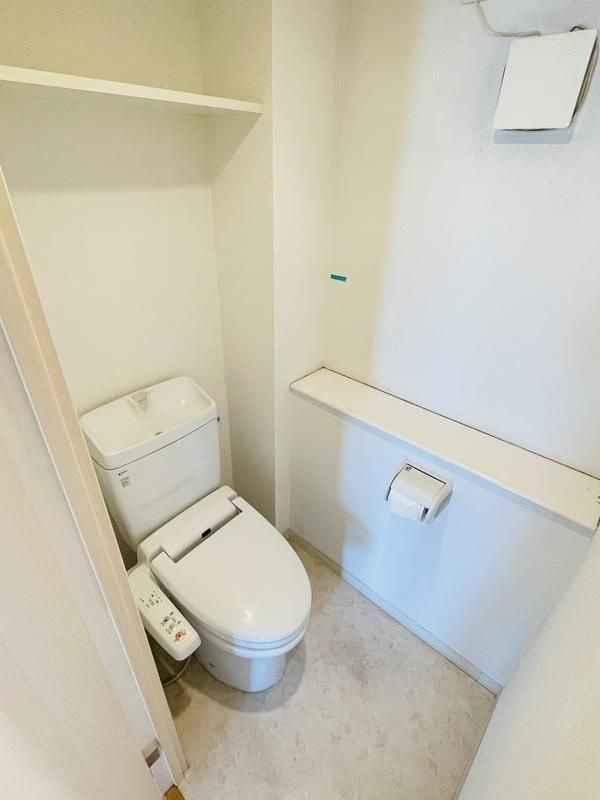 ニューシティアパートメンツ南千住のトイレ