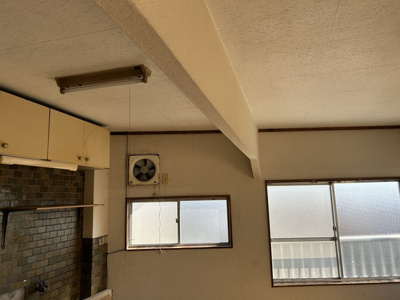 【その他】 | 上野コーポ | 梁（302号室）