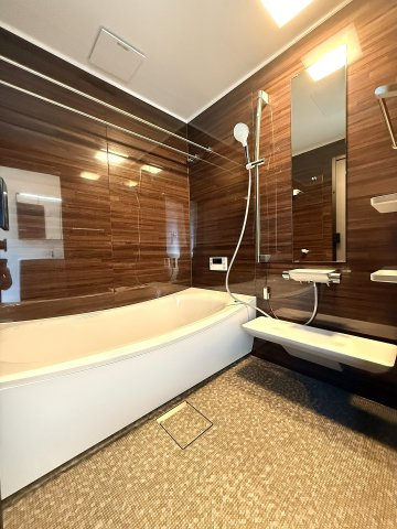 西野4条8丁目の浴室