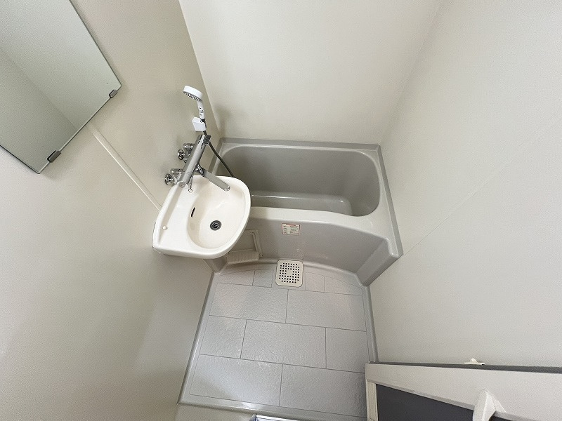 延明ハイツの浴室