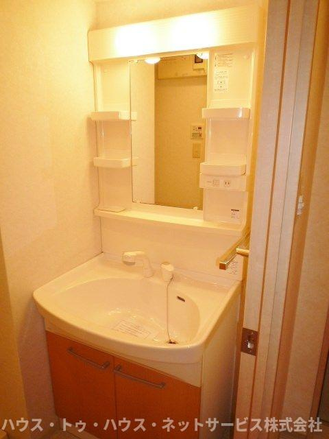 コンフォールグロウの洗面所