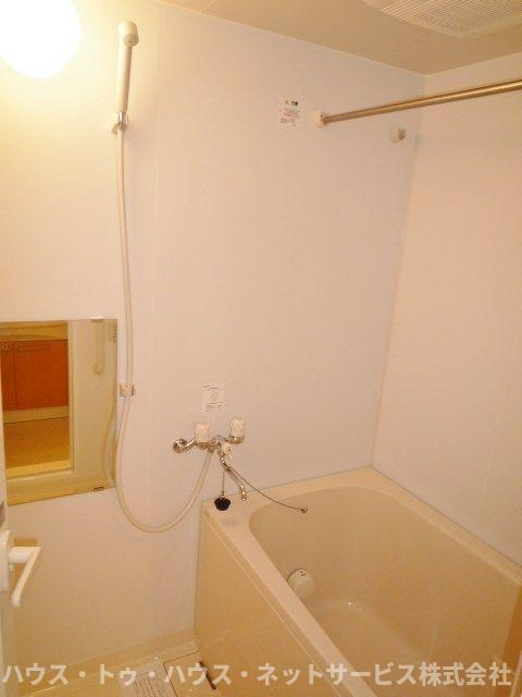 コンフォールグロウの浴室