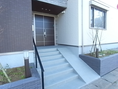 【エントランス】 | レガリオ