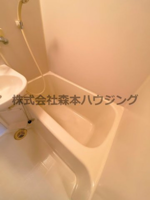 【浴室】 | 　リバー豊秀 | 日々の暮らしに欠かせないお風呂です