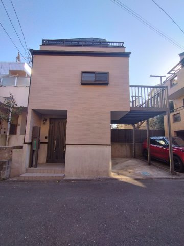 世田谷区上祖師谷二丁目戸建の外観|物件の外観です