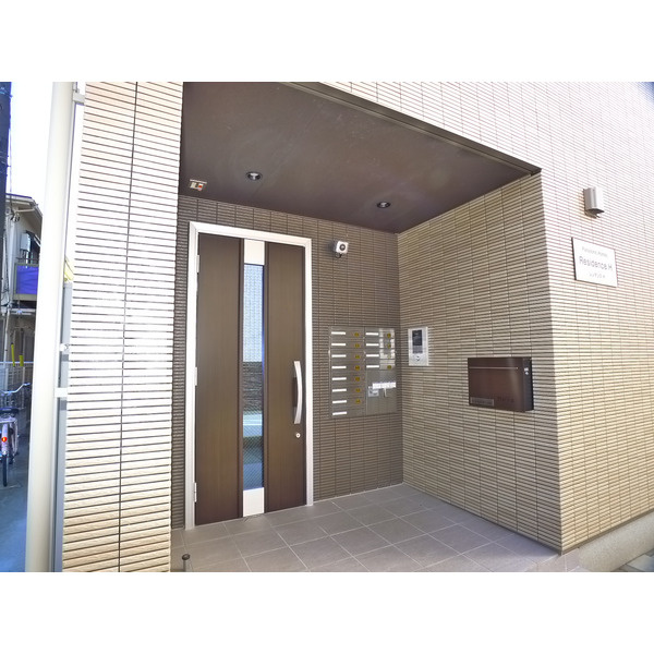 Residence Hのエントランス