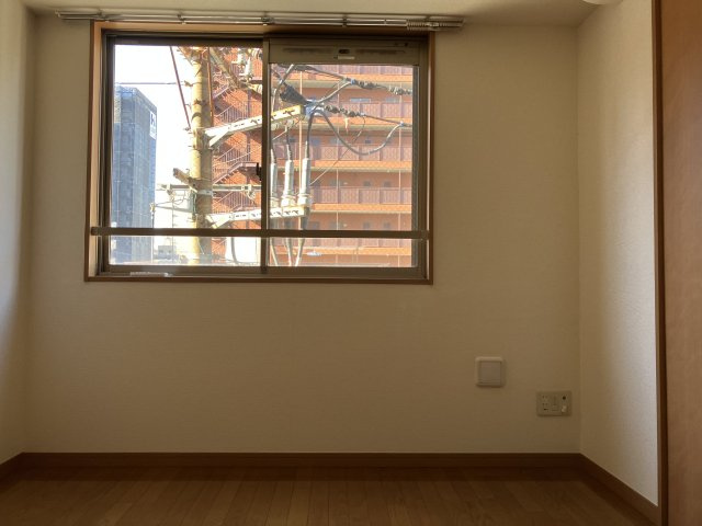 Peaceful Court 菊川の内装