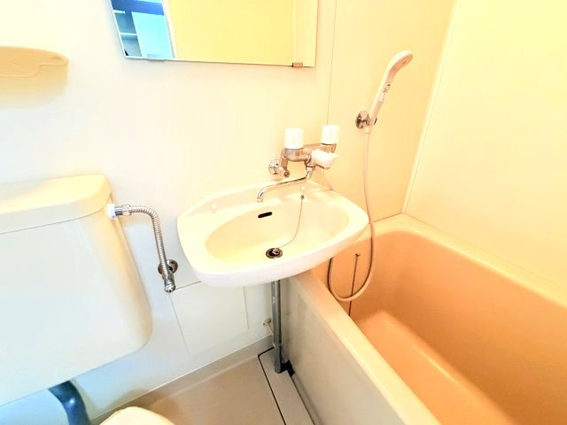 ポプリ六甲の浴室