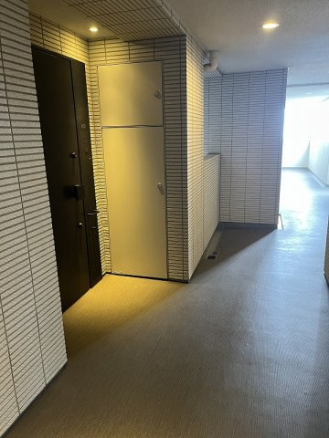 ディアナコート小石川竹早の玄関