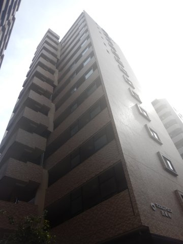 マンションアクロス西巣鴨の外観