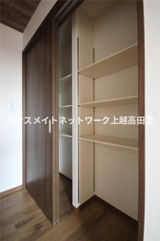 ユーソニアン上越・大字寺町Ａの収納|収納（参考同型タイプの室内写真）