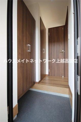ユーソニアン上越・大字寺町Ａの玄関|玄関（参考同型タイプの室内写真）