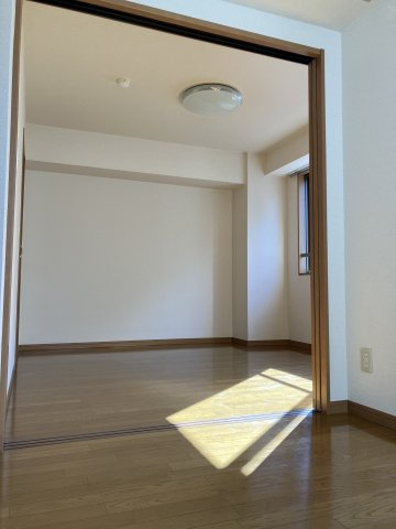 Peaceful Court 菊川の居間・リビング