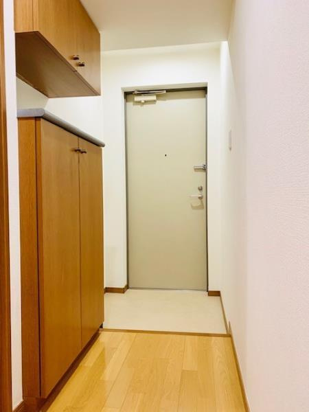 サンハイツ浅草の玄関