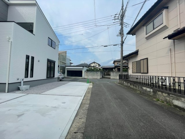 新築戸建・新築建売　桐生市第28相生町　天沼小学校・相生中学校の前面道路含む現地写真