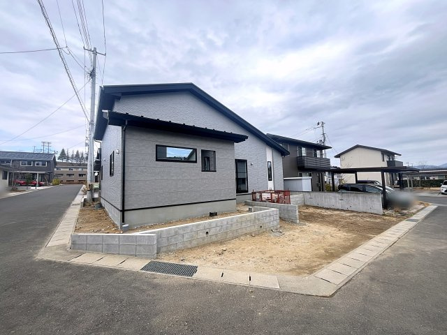 新築戸建・新築建売　二本松市油井2期　油井小・安達中の前面道路含む現地写真