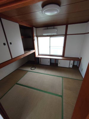 【和室】 | 新野辺北町連棟住宅 | ２階奥の和室６帖　なかなか粋なデザインだと思います
