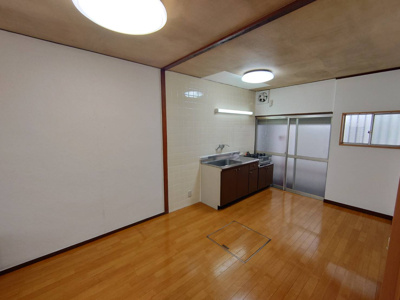 【居間・リビング】 | 新野辺北町連棟住宅 | ゆっくり寛げて、案外良いんですよ　このお部屋は