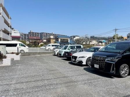ファベール西浦和Ⅰの駐車場|車をお持ちの方に嬉しい駐車場付きの物件です
