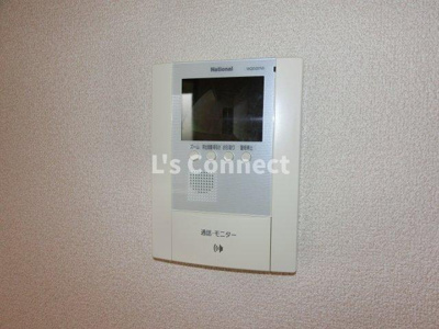 【セキュリティ】 | グリュック・ハーモニーＡ棟 | 突然の来客時もＴＶモニターホンでしっかり確認。
