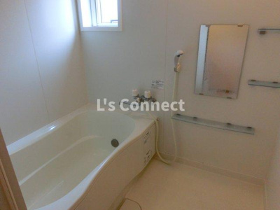 【浴室】 | グリュック・ハーモニーＡ棟 | 追焚き、浴室乾燥付きのお風呂。