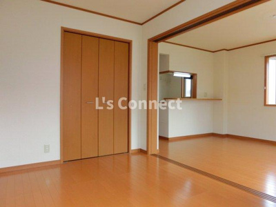 【内装】 | グリュック・ハーモニーＡ棟 | ＬＤＫと隣の洋室は繋げて使うこともできます。