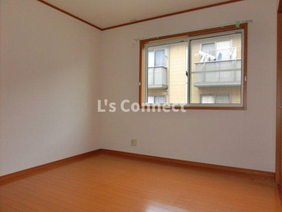 【その他】 | グリュック・ハーモニーＡ棟 | 独立した洋室は寝室としても使えます。