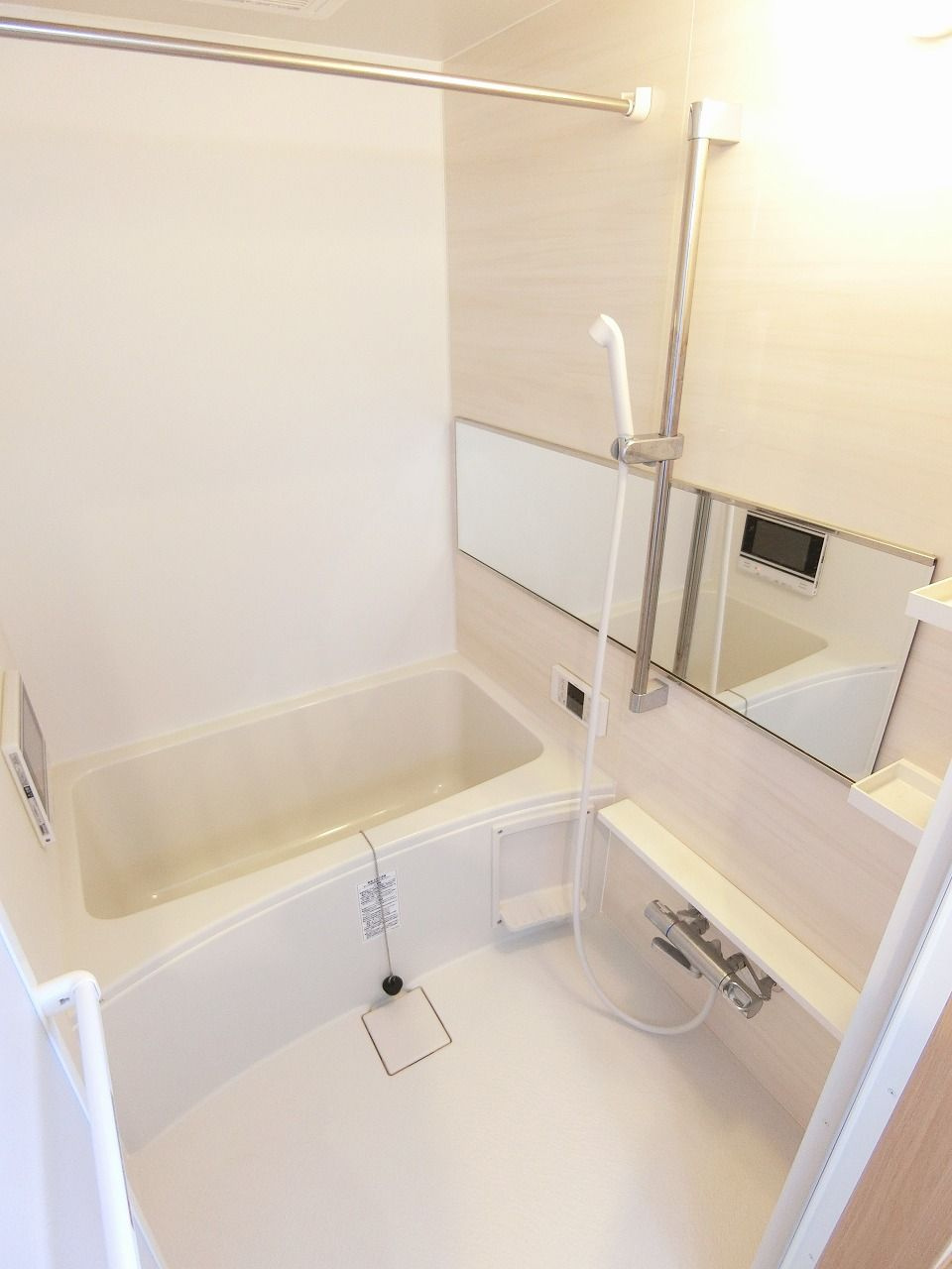 at.eastの浴室|きれいなお風呂です♪