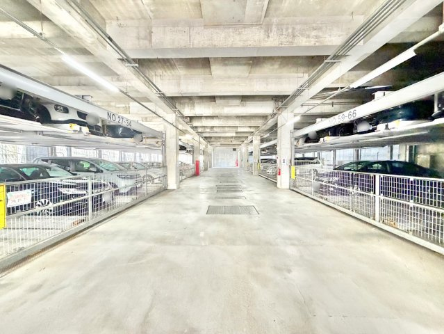 パークハウス八事の丘の駐車場|敷地内駐車場