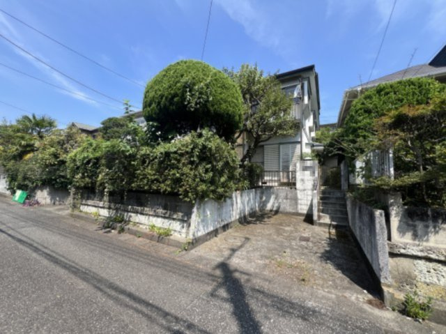 緑豊かな住環境　フルリノベーション戸建の外観|外観