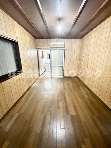 豊南町西3丁目貸家の寝室