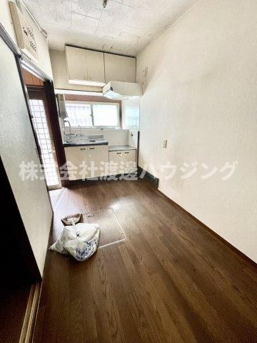 豊南町西3丁目貸家の寝室