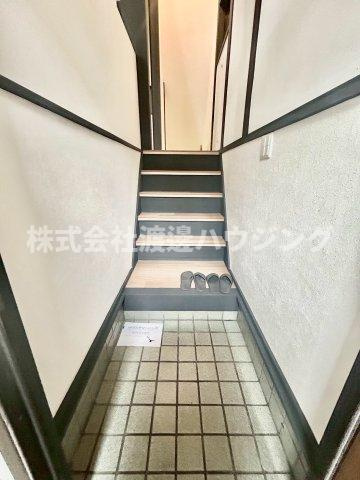 御幣島3丁目一戸建の玄関
