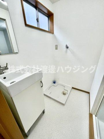 姫島1丁目貸家の洗面所