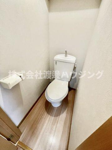 姫島1丁目貸家のトイレ