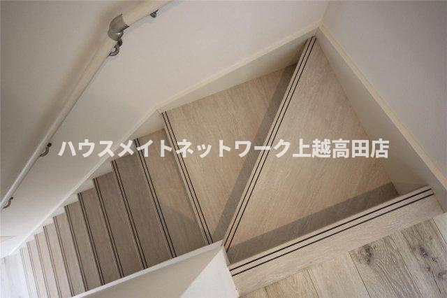 ユーソニアン上越・春日山Ａのその他|専用階段