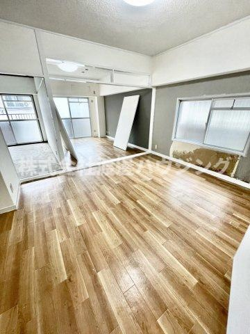 ユーハイツ千里の居間・リビング