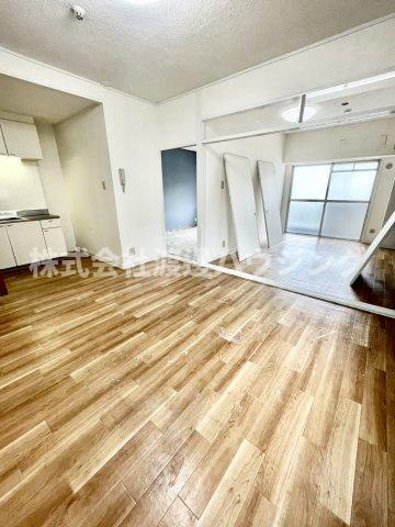 ユーハイツ千里の居間・リビング