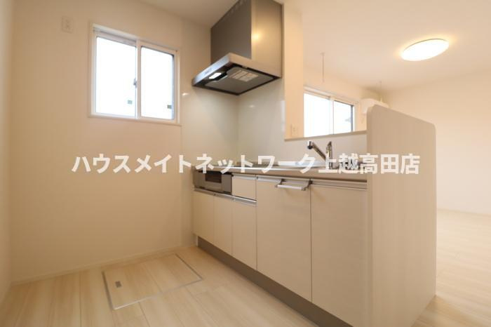 プレミアステイツ Ａのキッチン|キッチン