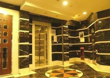 【エントランス】 | パレステュディオ三田 | エントランスです