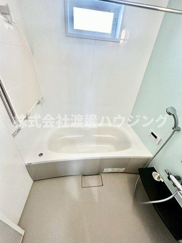 ハウスカクの浴室