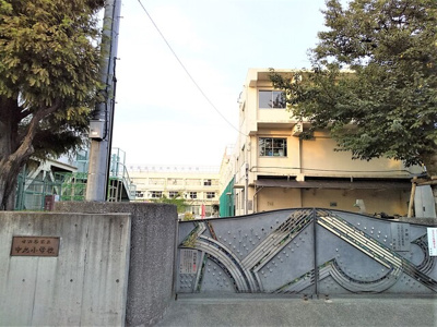 中丸小学校678ｍ