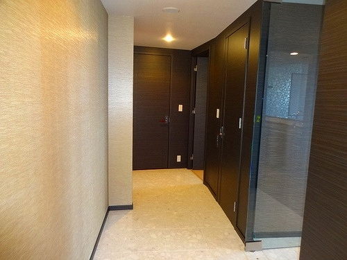 ザ・タワー大阪の玄関|玄関　　※前回募集時／２０２０年８月の写真