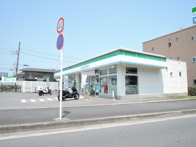 ファミリーマート 平塚山下店まで180ｍ