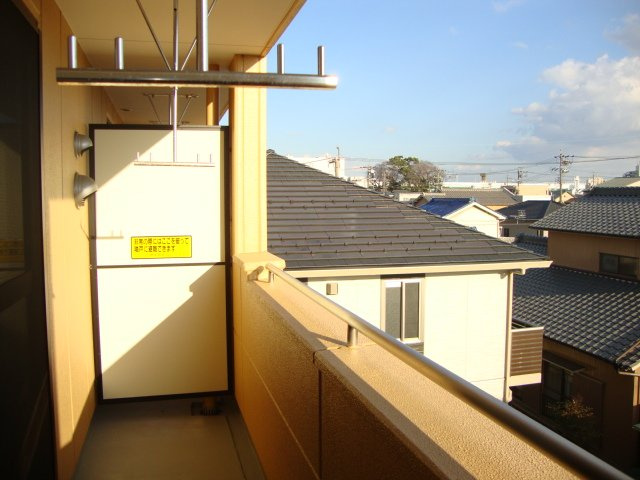 ディア・ヴェルジェのその他|ベランダ